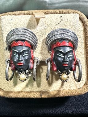 Vtg: SELRO SELINI Asian Princess Mask Clip On Earrings